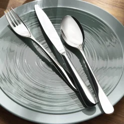 BAHIA ARGILE VERT Assiette de présentation 29 cm