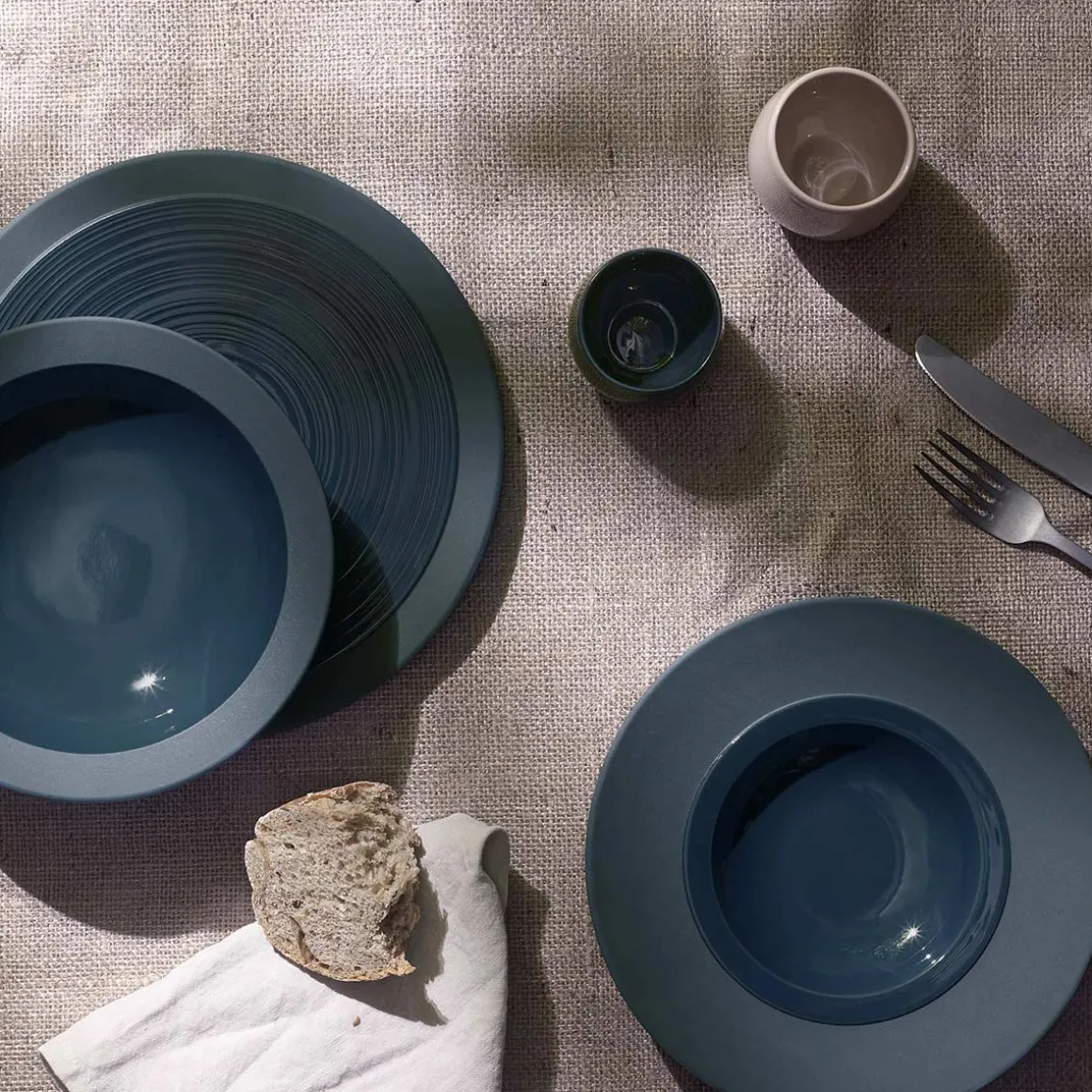 BAHIA BLEU DE ROCHE Assiette de présentation 29 cm