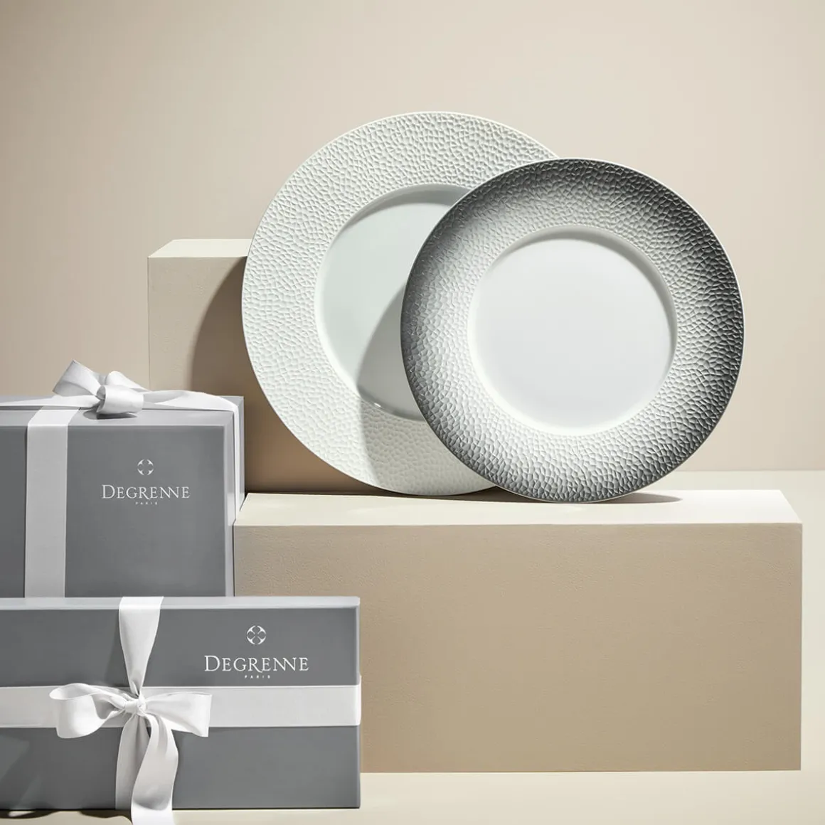 COLLECTION L FRAGMENTS BLANC Assiette de présentation 32 cm